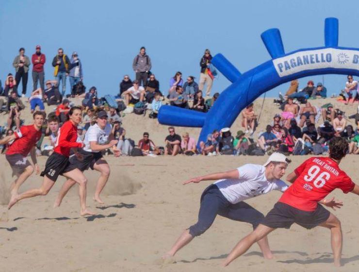 Paganello 2025: Lo Spettacolo dell’Ultimate Frisbee sulla Spiaggia di Rimini! 🥏🌊🎉